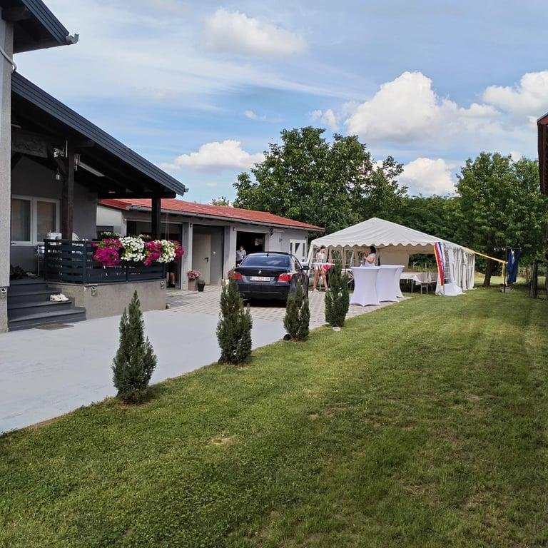 Najam party šatora s kompletnom montažom - Gama Events