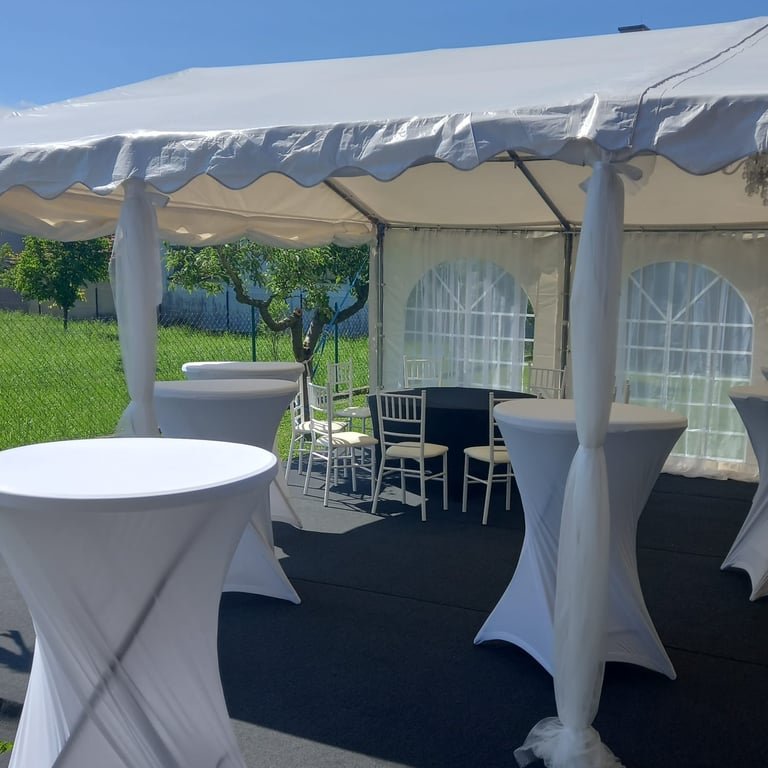Barski stolovi i domjenci — Gama Events 7
